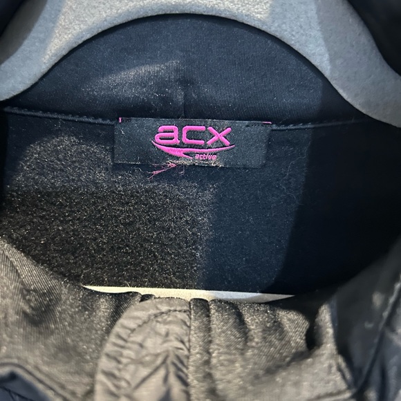 ACX Active Ladies light weight size medium black quilted vest - Picture 4 of 4